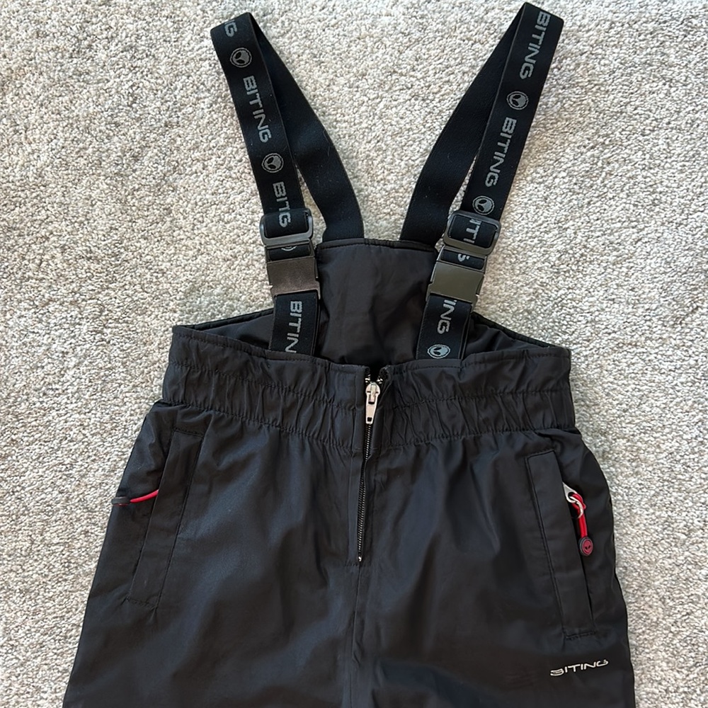 Biting Kids Ski Bibs - Picture 2 of 10